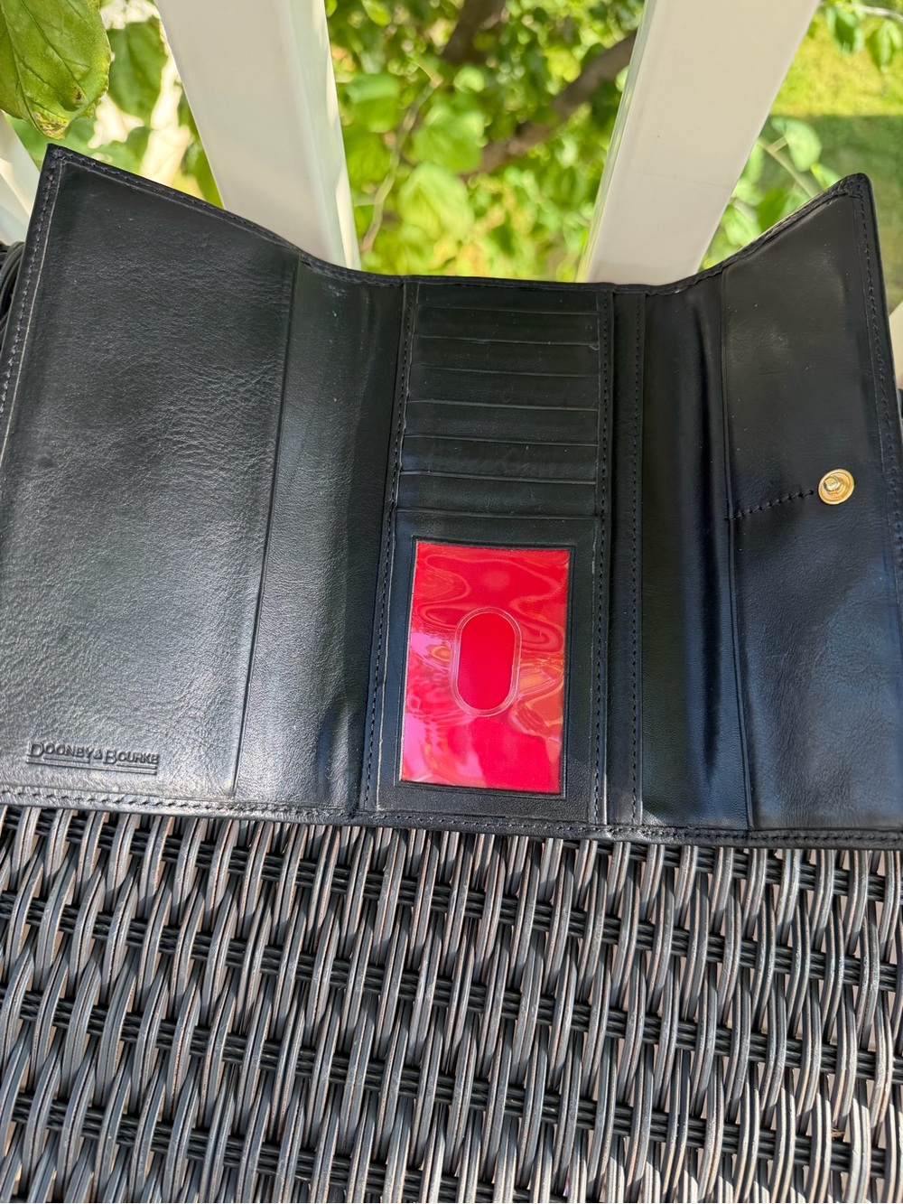 Dooney & Bourke Florentine Leather Continental Wallet Clutch Black Red - Picture 6 of 9
